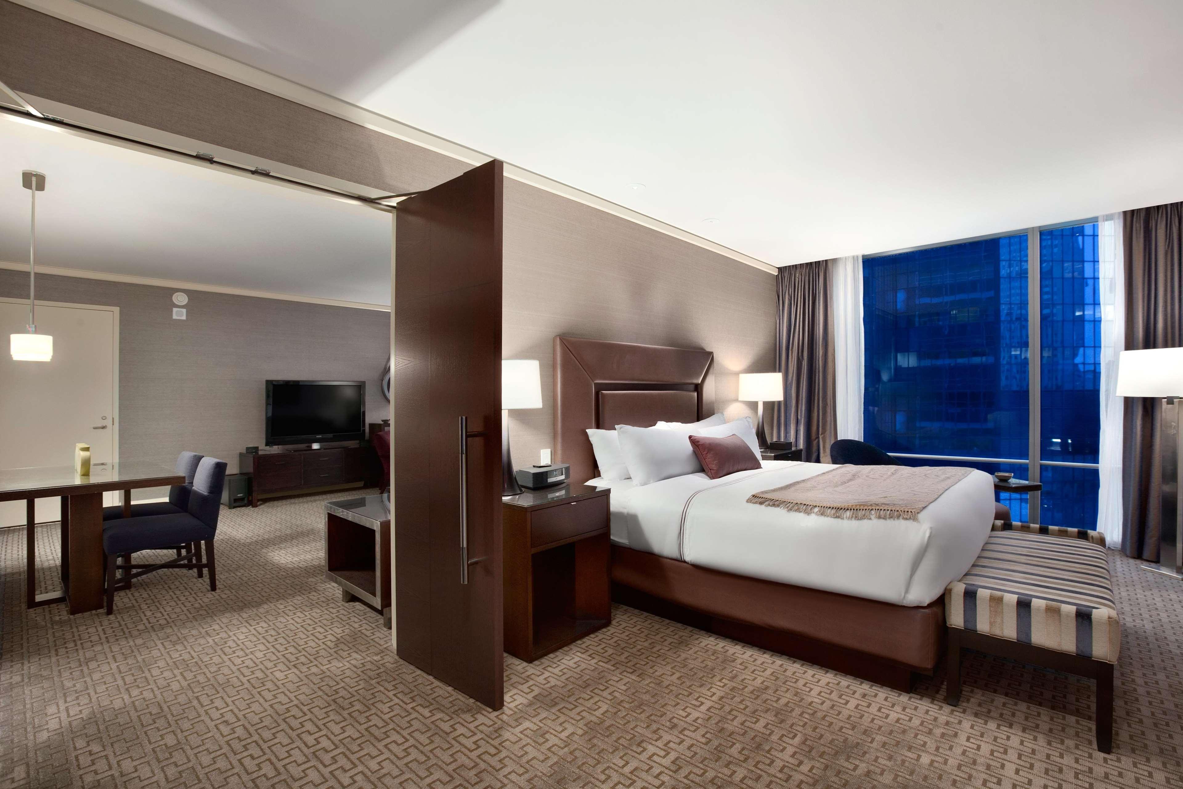 Fairmont Pittsburgh Hotel Bagian luar foto